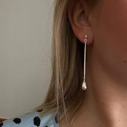 Vivianna Örhängen Långa Silver
